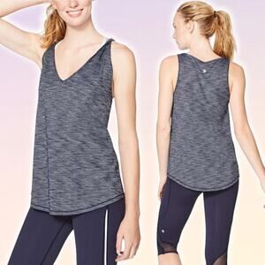 LULULEMON  Do The Twist Tank Sz 2 Heathered Deep Navy